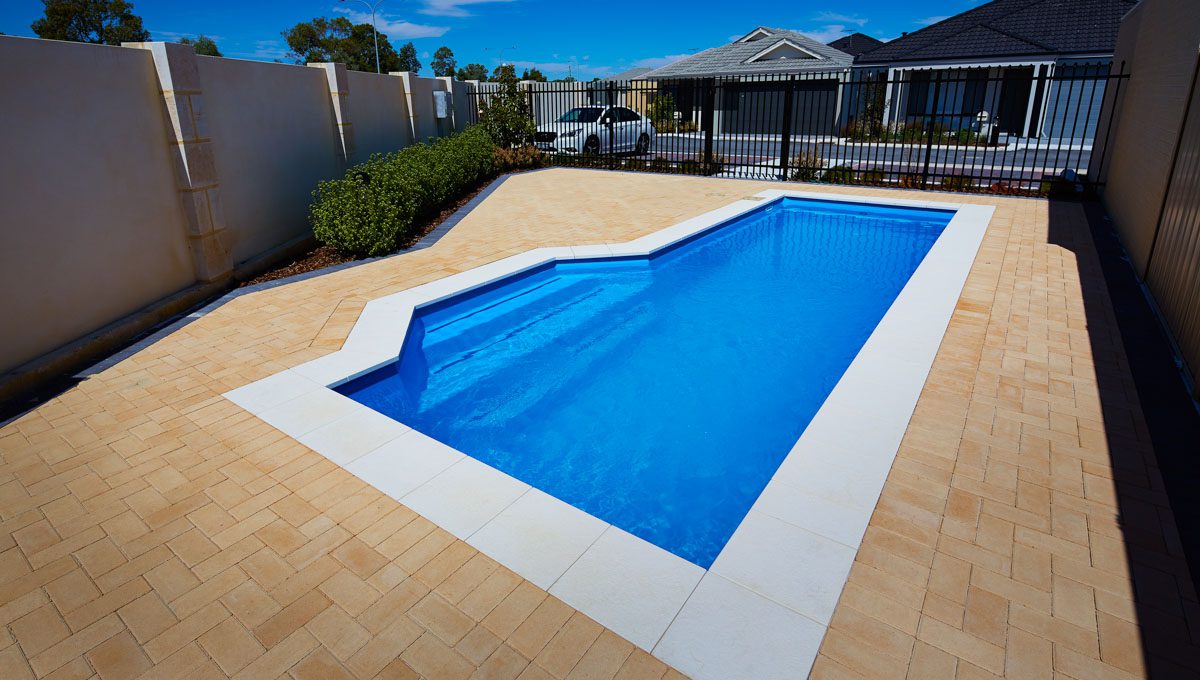 lap-pool-8.3m-3.5m-pacific-shimmer-canning-vale-galleryimage-2.jpg