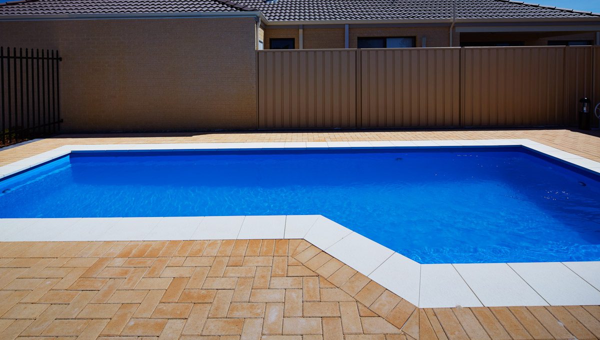 lap-pool-8.3m-3.5m-pacific-shimmer-canning-vale-galleryimage-6.jpg